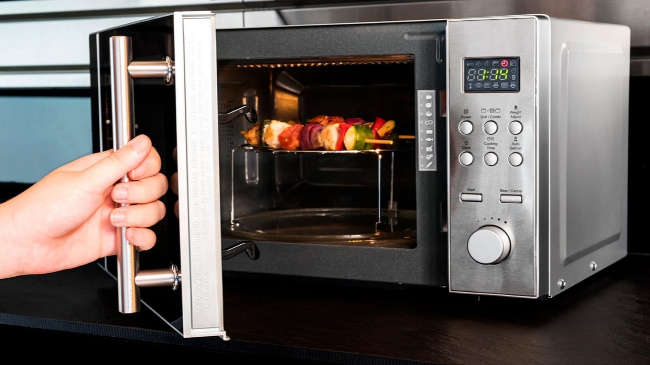Es realmente útil el grill del microondas? ¿Sustituye al horno?