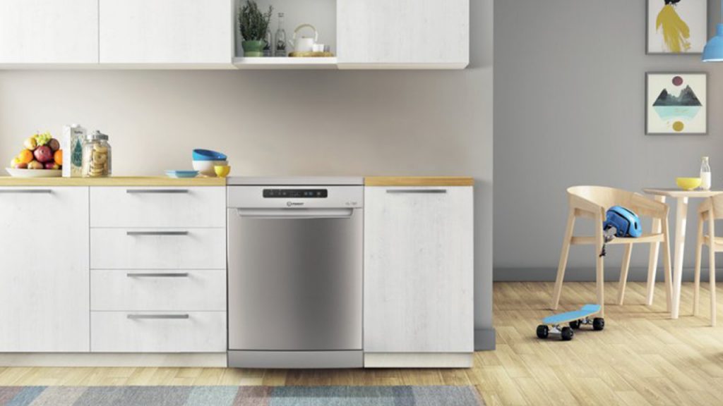 Indesit DFC2C24AX